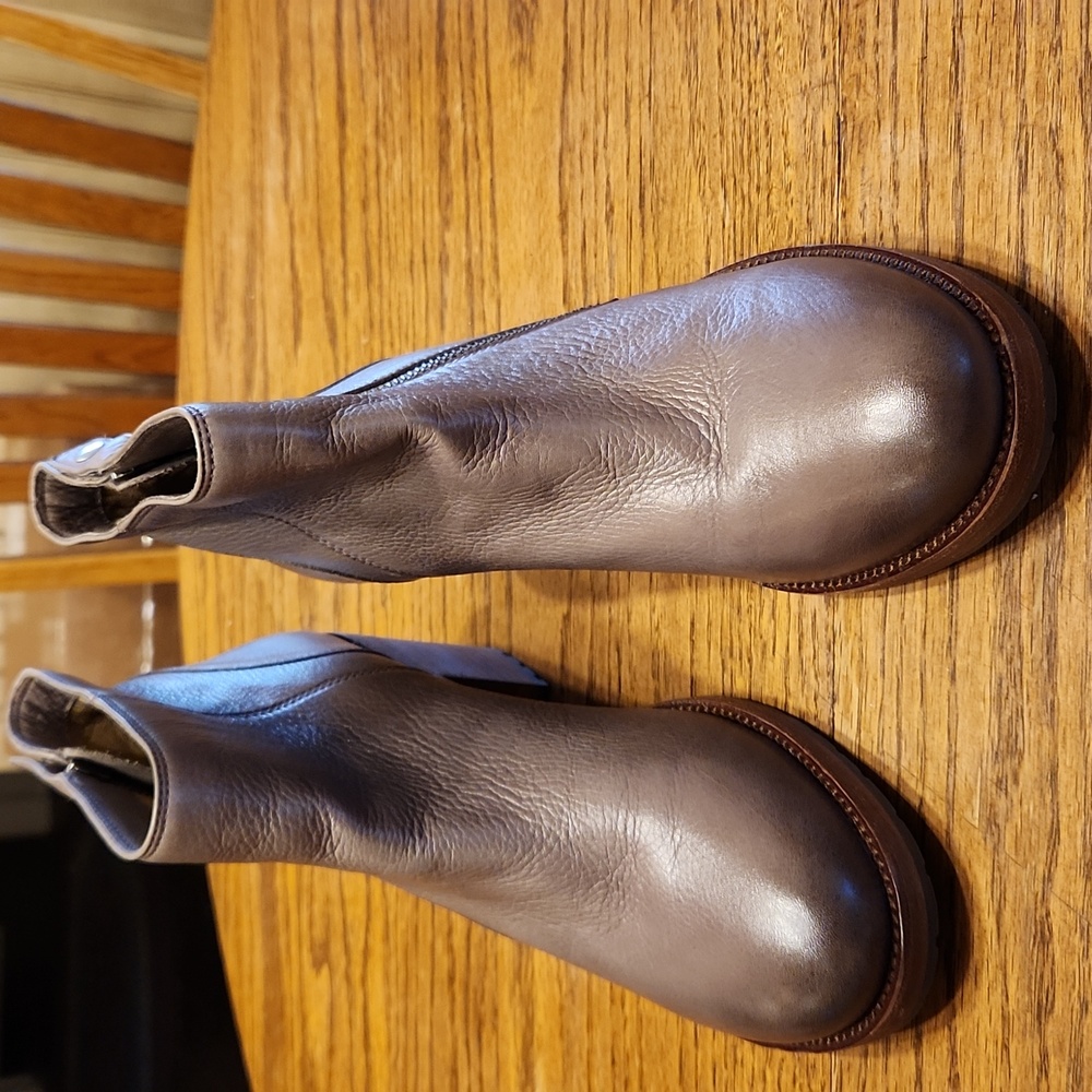 Johnston & Murphy Ankle Boots Size 9.5